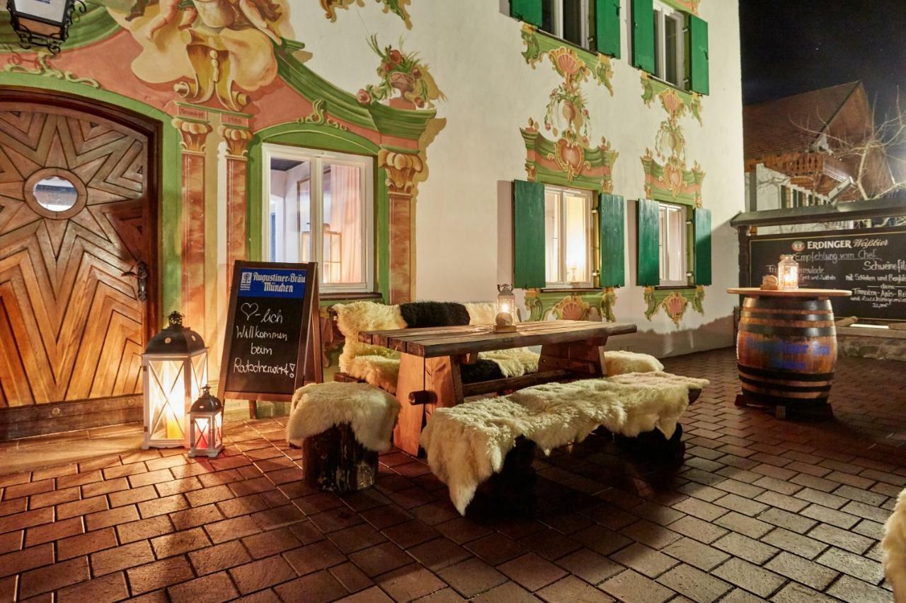 Ferienwohnungen Im Gasthof Stern Inklusive Koenigscard Unterammergau Exterior foto